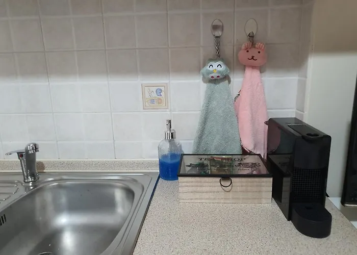 Stergios_apartments 01 아파트